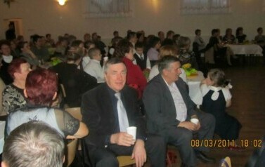 Dzień Kobiet w Klubie Seniora - 08.03.2011 r.  13