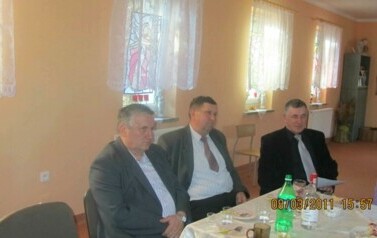 Dzień Kobiet w Klubie Seniora - 08.03.2011 r.  33