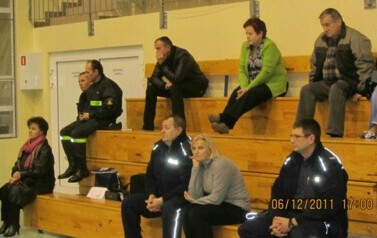 Pokaz samoobrony na hali sportowej - 06.12.2011 r.  17