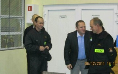 Pokaz samoobrony na hali sportowej - 06.12.2011 r.  25