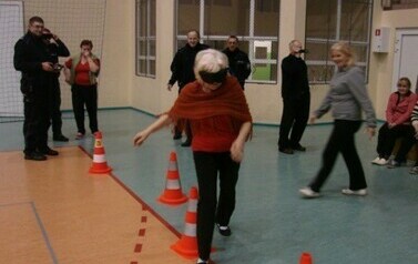 Strażacy i policjanci u Senior&oacute;w - 28.01.2014 r. 10