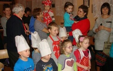 Mikołajki w Klubie Seniora - 02.12.2014 r.  22