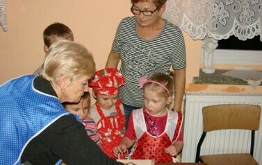 Mikołajki w Klubie Seniora - 02.12.2014 r.  34