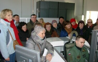 Seniorzy na Lotnisku w Świdwinie - 17.02.2015 r. 17