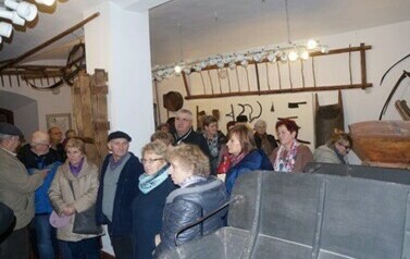 Wycieczka Senior&oacute;w na Kaszuby - 12.11.2015 r. 19